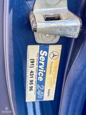 Mercedes-Benz 320 CE W124 - 1994