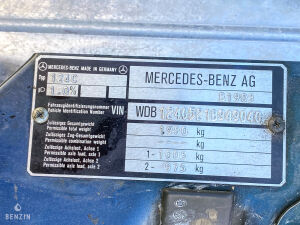 Mercedes-Benz 320 CE W124 - 1994