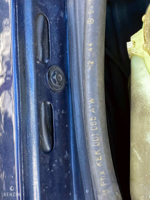 Mercedes-Benz 320 CE W124 - 1994