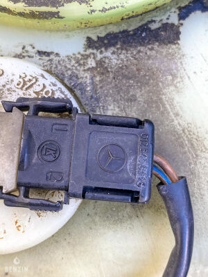 Mercedes-Benz 320 CE W124 - 1994