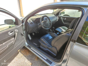 Renault Megane 2 RS - 2004