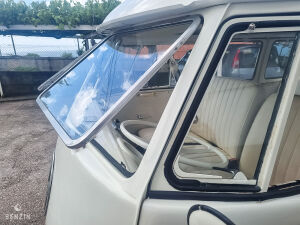 Volkswagen Combi T1 Split Window - 1966