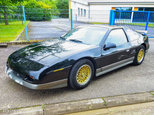 Pontiac Fiero GT V6 - 1989