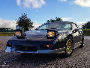 Pontiac Fiero GT V6 - 1989