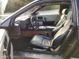 Pontiac Fiero GT V6 - 1989