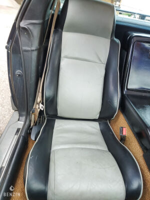 Pontiac Fiero GT V6 - 1989