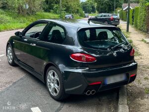 Alfa Romeo 147 GTA - 2003