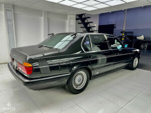 BMW 750iL e32 - 1994