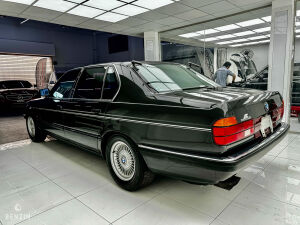 BMW 750iL e32 - 1994
