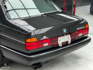 BMW 750iL e32 - 1994