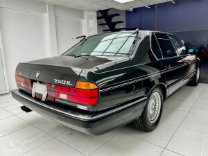 BMW 750iL e32 - 1994