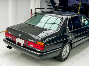 BMW 750iL e32 - 1994