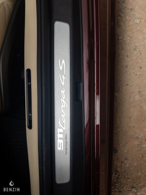 Porsche 911 type 992 Targa 4S Heritage Design Edition - 2021