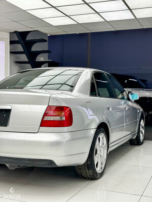 Audi S4 B5 - 2000