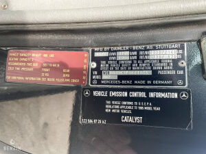 Mercedes-Benz 380 SL R107 - 1985