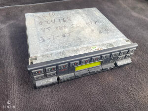 Mercedes-Benz 380 SL R107 - 1985