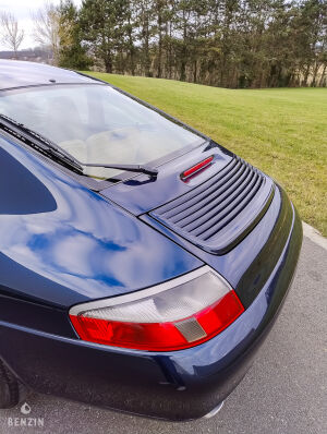 Porsche 911 type 996 Carrera - 1999
