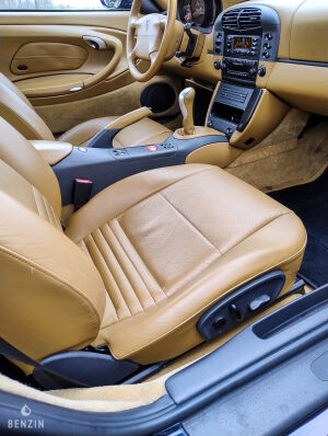 Porsche 911 type 996 Carrera - 1999