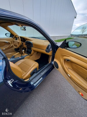 Porsche 911 type 996 Carrera - 1999