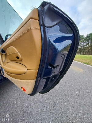 Porsche 911 type 996 Carrera - 1999