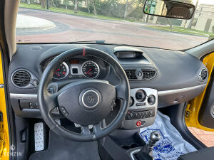 Renault Clio 3 RS F1 Team - 2009