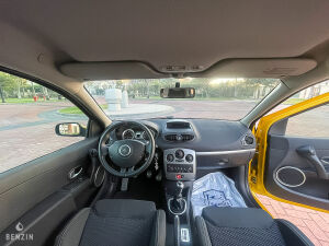 Renault Clio 3 RS F1 Team - 2009