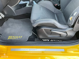 Renault Clio 3 RS F1 Team - 2009