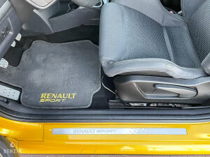 Renault Clio 3 RS F1 Team - 2009