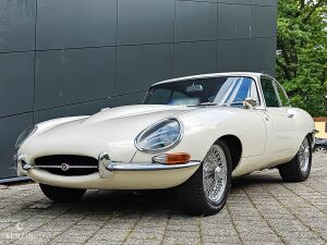 Jaguar Type E 4.2 FHC - 1965