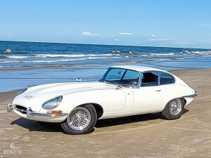 Jaguar Type E 4.2 FHC - 1965
