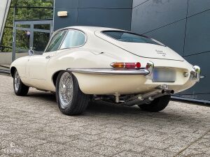 Jaguar Type E 4.2 FHC - 1965