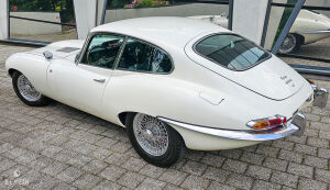 Jaguar Type E 4.2 FHC - 1965