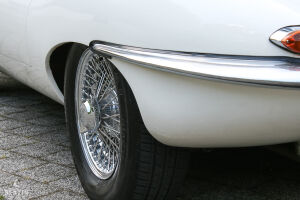 Jaguar Type E 4.2 FHC - 1965