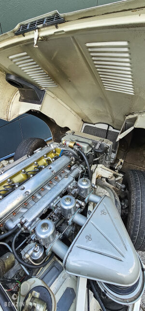 Jaguar Type E 4.2 FHC - 1965