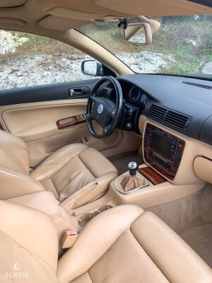 Volkswagen Passat W8 Manual - 2002