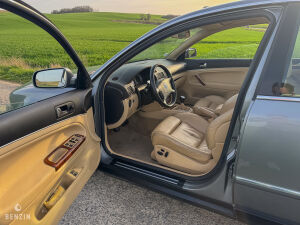 Volkswagen Passat W8 Manual - 2002