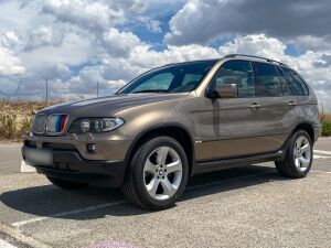 BMW X5 4.4i - 2005