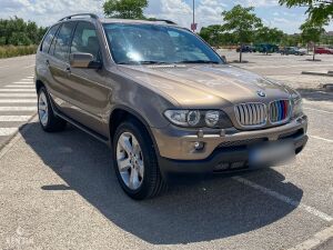 BMW X5 4.4i - 2005