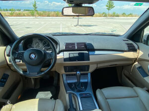 BMW X5 4.4i - 2005