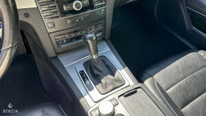 Mercedes-Benz E350 CGI Coupé - 2009*Flash