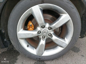 Nissan 350Z 35th anniversary - 2005