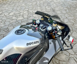 Ducati Panigale V4R - 2019
