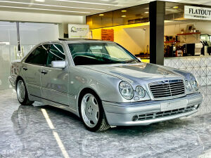 Mercedes-Benz E55 AMG W210 - 1999