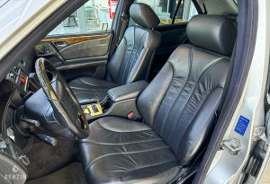 Mercedes-Benz E55 AMG W210 - 1999