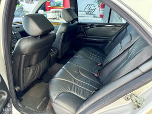 Mercedes-Benz E55 AMG W210 - 1999