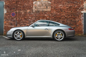 Porsche 911 type 997 Carrera S - 2004