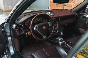 Porsche 911 type 997 Carrera S - 2004