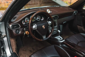 Porsche 911 type 997 Carrera S - 2004