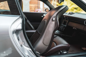 Porsche 911 type 997 Carrera S - 2004