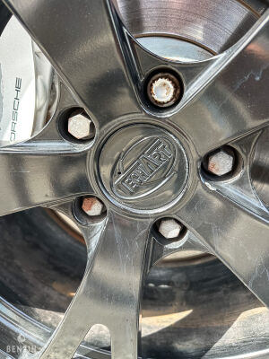 Porsche Cayenne S - 2011